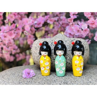 Búp bê gỗ kimono