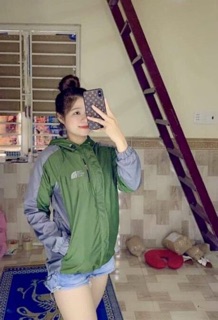 Áo khoác gió nữ