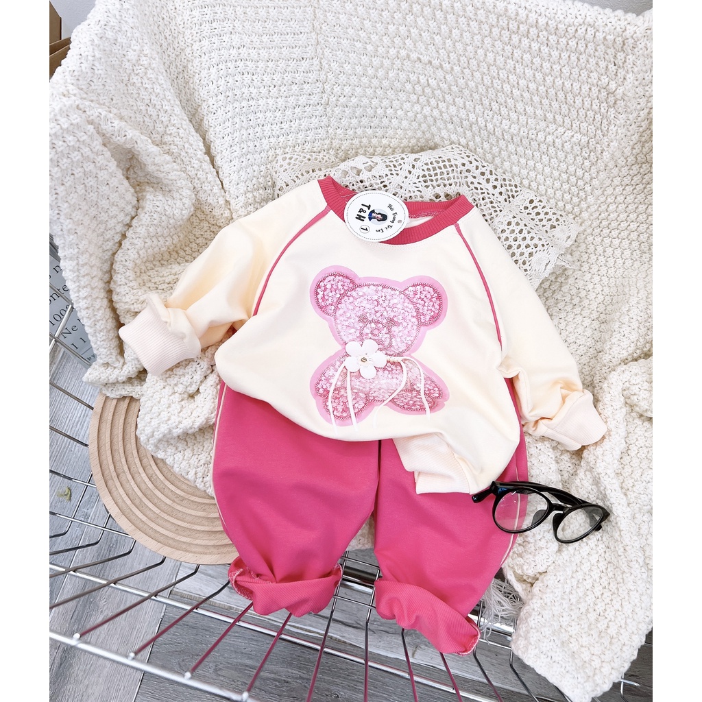 SÉT BỘ THÊU GẤU  BÉ GÁI DỄ THƯƠNG ĐỈNH THU ĐÔNG DÌA TAY 8/20KG