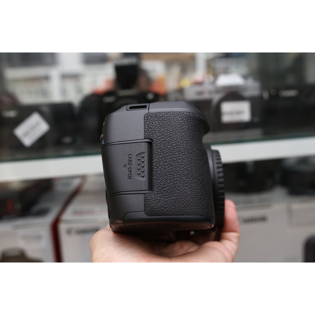 MÁY ẢNH CANON EOS R +NGÀM EOS R/RP - DÒNG MÁY ẢNH FULLFAME CHUYÊN NGHIỆP