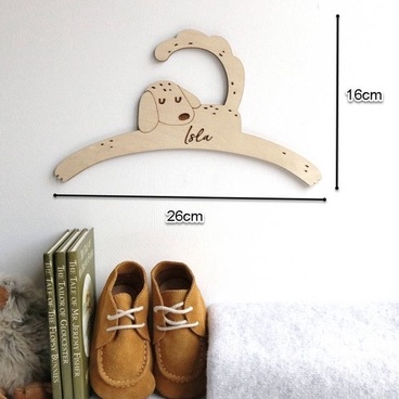 Móc áo gỗ hình gỗ nghĩnh cho bé