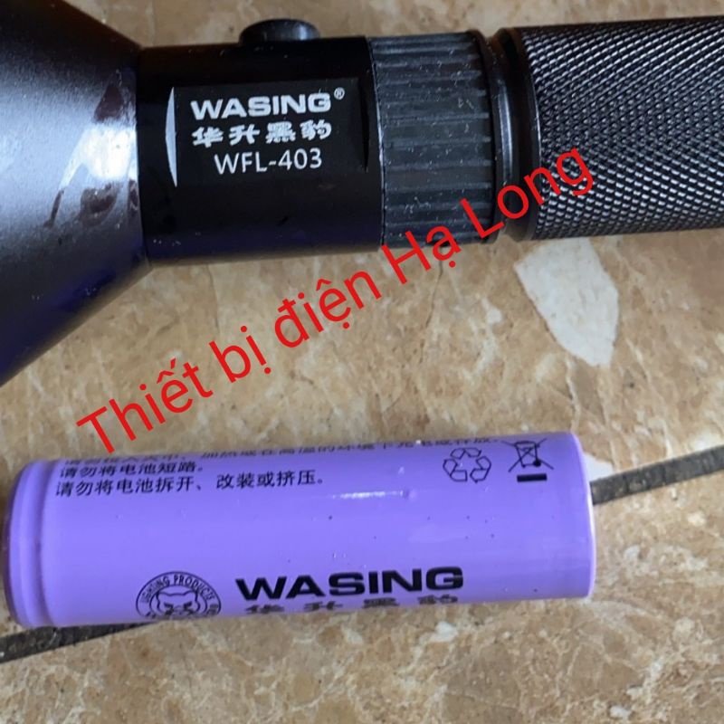 Đèn pin WASING WFL-403