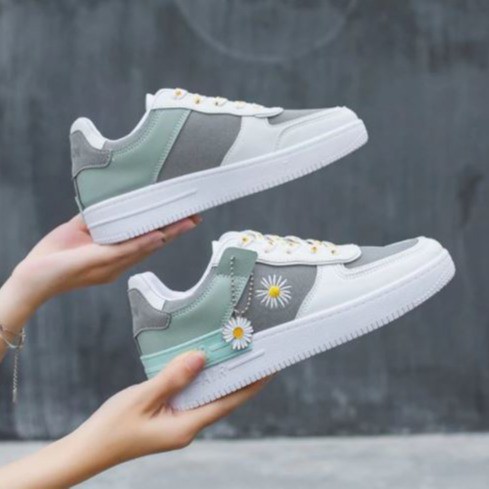 Tiệm Giày Cha-cha-cha