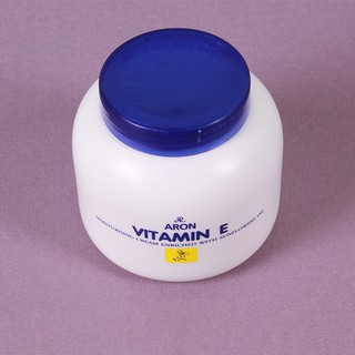 Kem Dưỡng Da Aron Vitamin E 200g