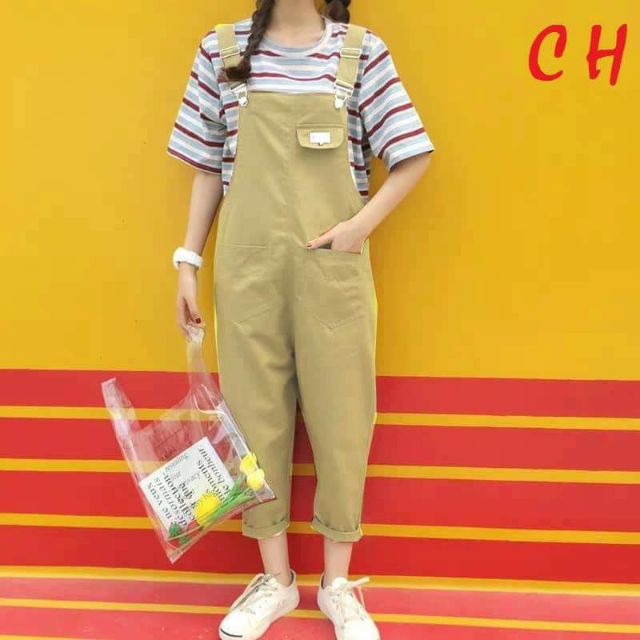 [RẺ VÔ ĐỊCH]Yếm quần kaki nắp túi ngực logo có ảnh thật💋Chất kaki freesize 50kg💋k kèm áo trong💋phong cách hàn quốc | BigBuy360 - bigbuy360.vn