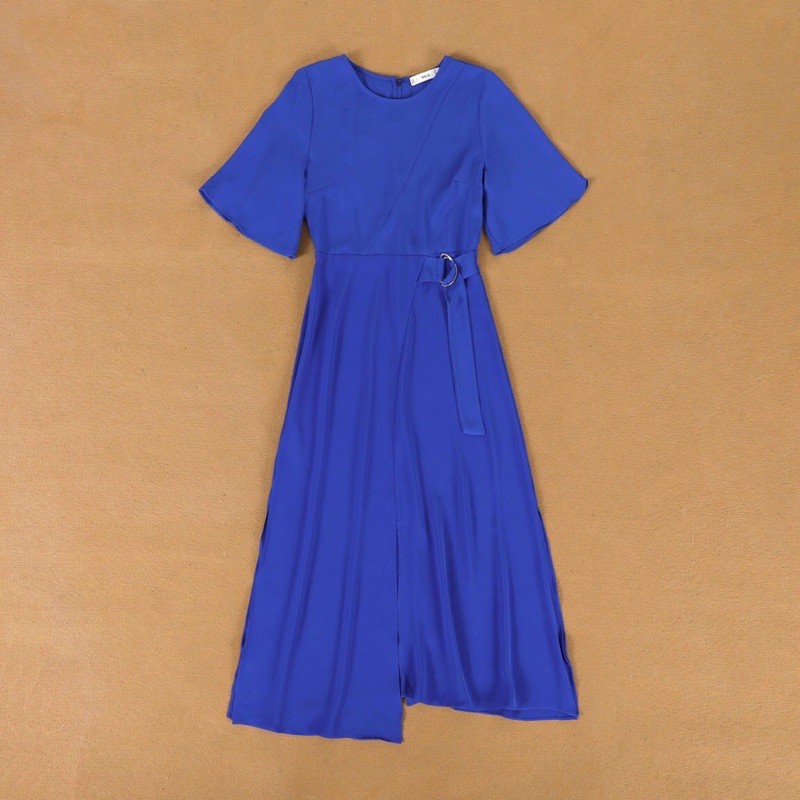 Đầm kiểu dáng suông A