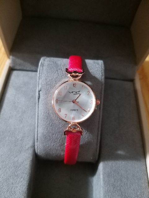 - Đồng Hồ Nữ VINCCI