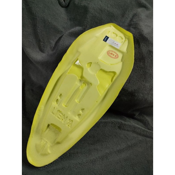 Nệm Yên Xe Satria 150cc loại tốt - gọt cạnh góc sắc sảo