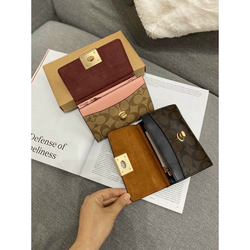 VÍ COACH CASSIDY TURNLOCK MEDIUM