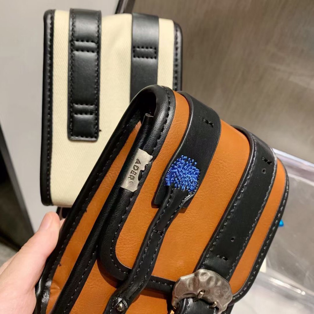 Túi đeo chéo Ader Error stone buckle bag ss21