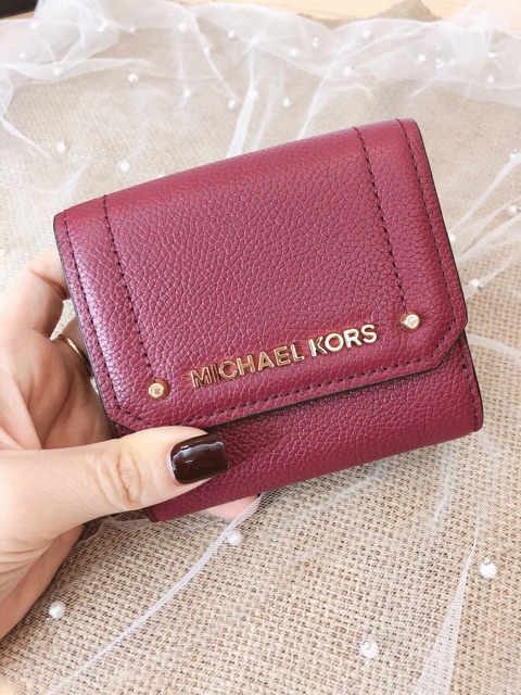 VÍ CẦM TAY MICHAEL KORS MK