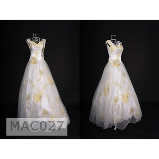 Váy cưới thanh lý 100k(con 3 mẫu)