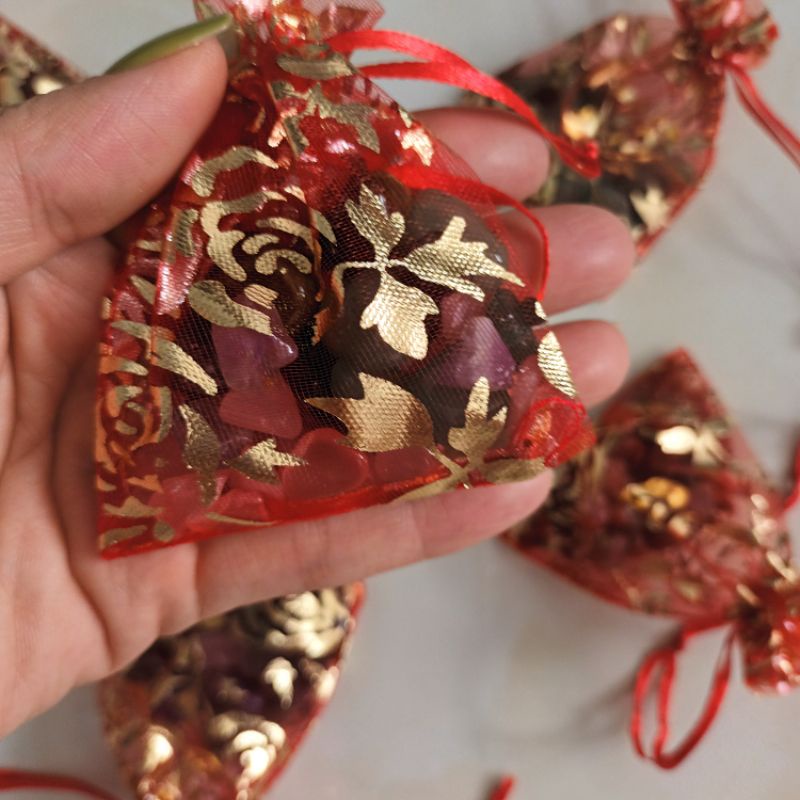 Túi gấm đá thô nhiều màu thanh tẩy năng lượng xấu, thu hút may mắn tài lộc