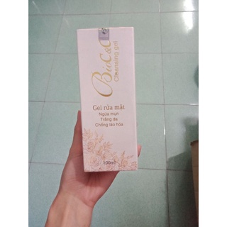 Gel rửa mặt dưỡng sáng da Bio C&C