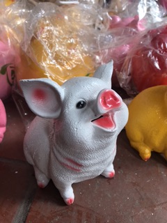 Lợn đất tiết kiệm