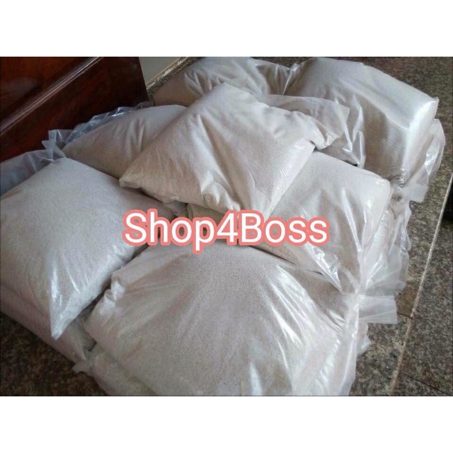 Cát vệ sinh cho mèo
