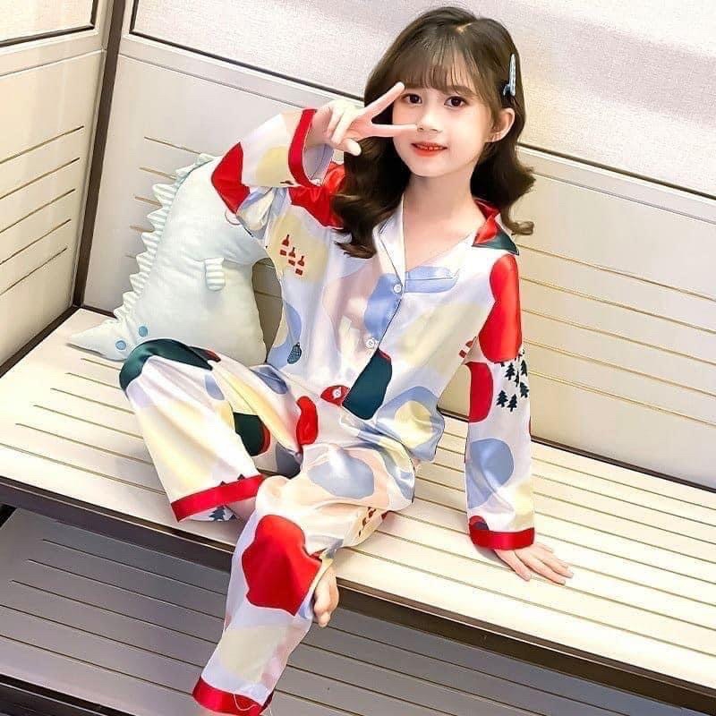 Bộ pijama cho bé gái 🌸NHẬP KHẨU🌸 SHOP cam kết từ họa tiết đến đường may. khách yêu yên tâm kiểm hàng.