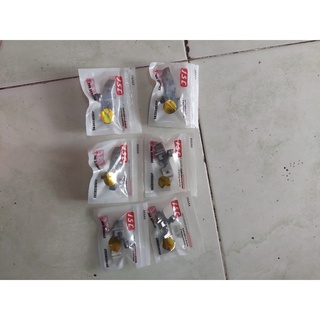 chân vịt máy vắt sổ chống nhăn