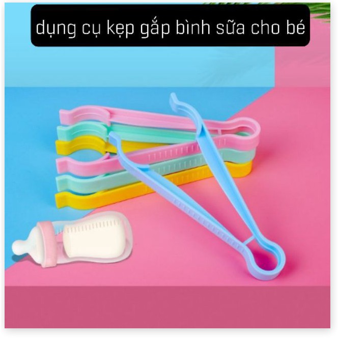 Dụng cụ kẹp gắp bình sữa khi tiệt trùng