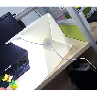 Hộp chụp ảnh mini kèm đèn LED