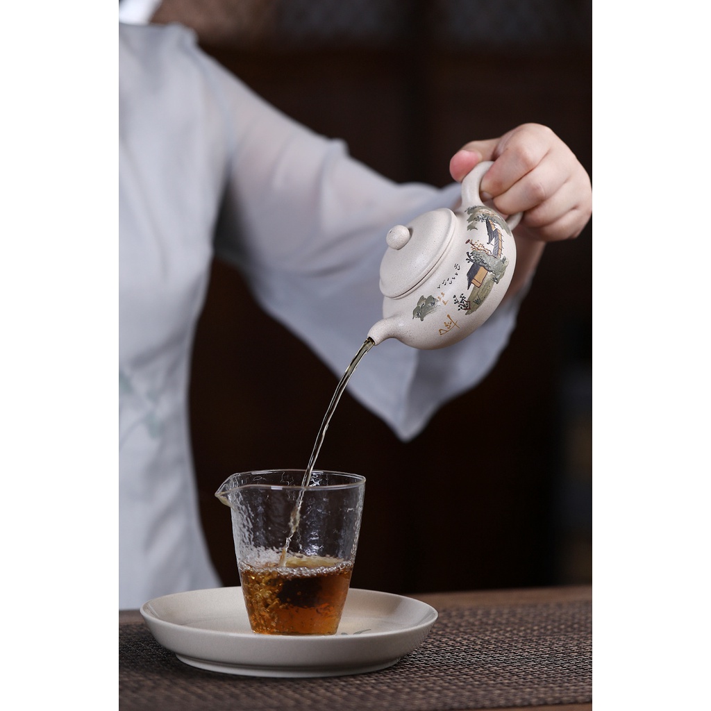 Ấm Tử Sa Nghi Hưng Phỏng Cổ Sơn Thủy 220 ml (Bạch Đoạn Nê)