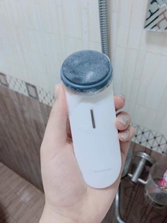 Máy rửa mặt Ultra Deep rửa sạch sâu
