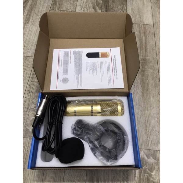 MIC LIVESTREAM BM-900