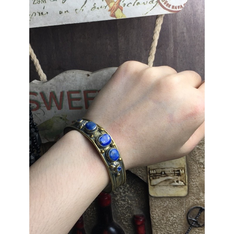 Vòng tay/kiềng đeo cổ tay vintage -thiết kế đính đá lapis