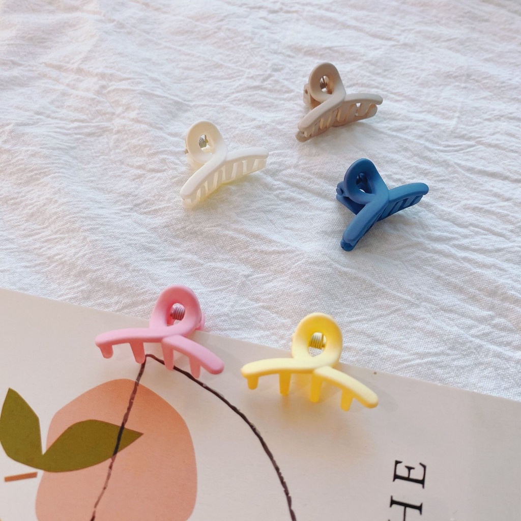 Set 10 kẹp nhỏ nhiều kiểu màu pastel ngọt ngào kèm hộp vuông tiện dụng phong cách Hàn Quốc cho bạn gái - Selenshop