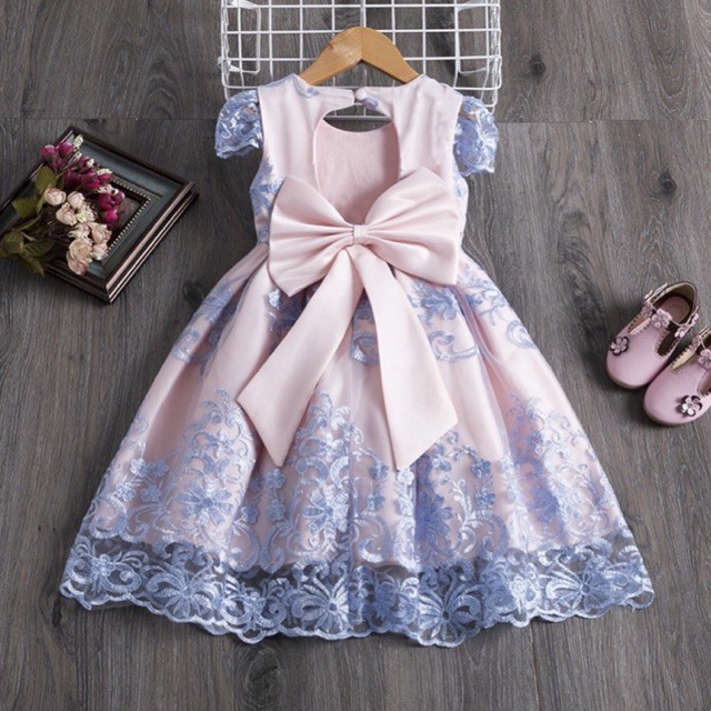 Đầm Công Chúa Cao Cấp TiNa’s House: Phối Ren, Khoét Lưng Kèm Nơ To... Cho Bé Từ 03-10 Tuổi.