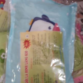 Gối đinh lăng Kio cho bé