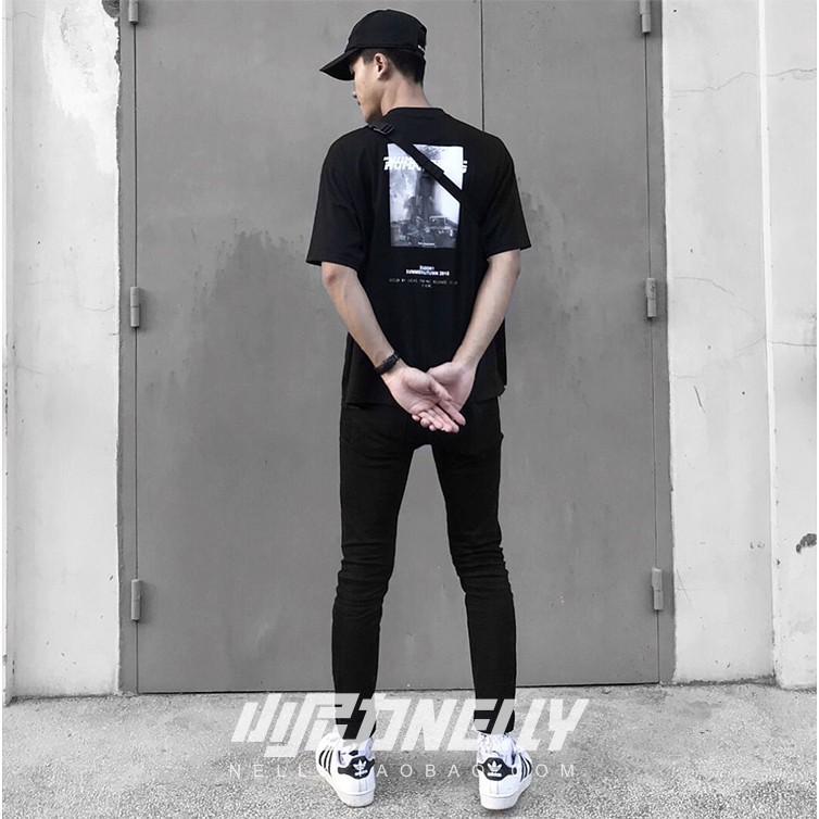 Áo phông Nelly Heybig tay ngắn - Human