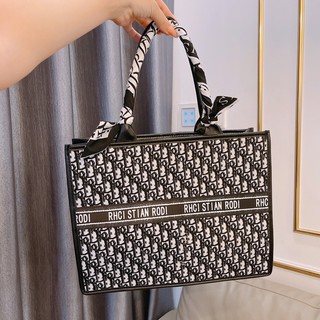 Túi Xách Công Sở Kèm Khăn Size 35