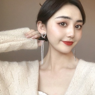 BÔNG TAI LỆCH THỜI TRANG CAO CẤP (Bạc S925 - Style Korea)