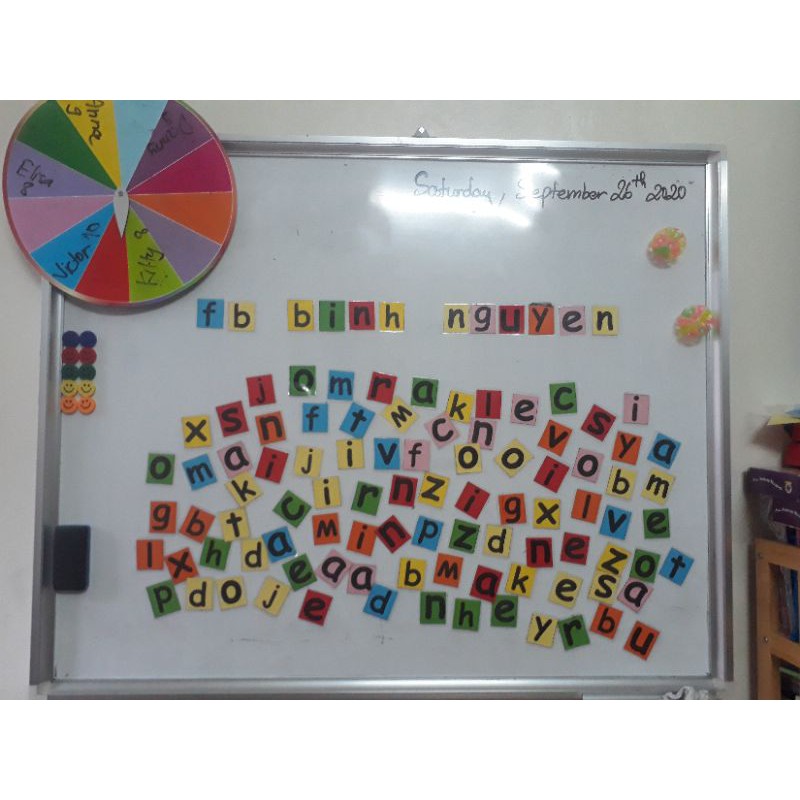 Set chữ cái/ set nguyên âm ép plastic kèm nam châm lá