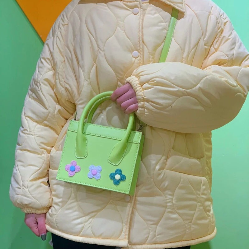 Túi Đeo Vai Nhỏ Gọn Họa Tiết Hoa Dễ Thương Thời Trang Cho Nữ 2022