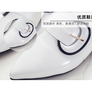 SỤC NỮ MÕM NHỌN DA BÓNG