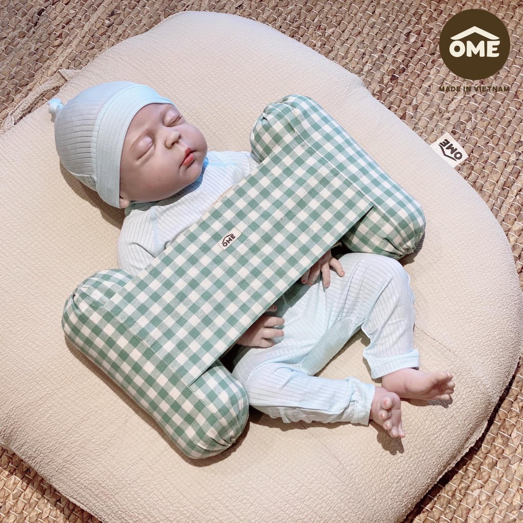 Gối chặn,chèn chống giật mình cho bé hãng Ome cao cấp hạt diêm mạch Nga,nặng,chắc chắn,kích thước phù hợp bé sơ sinh