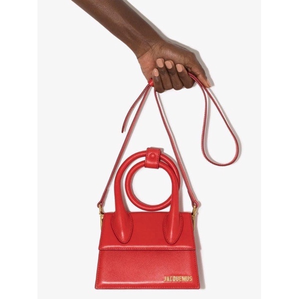 TÚI QUAI XOẮN JACQUEMUS