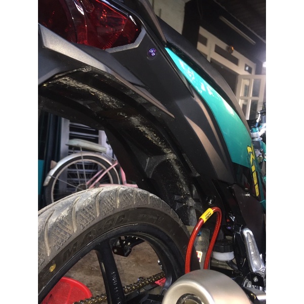 Bát chống rung gãy dè Satria Fi Indo