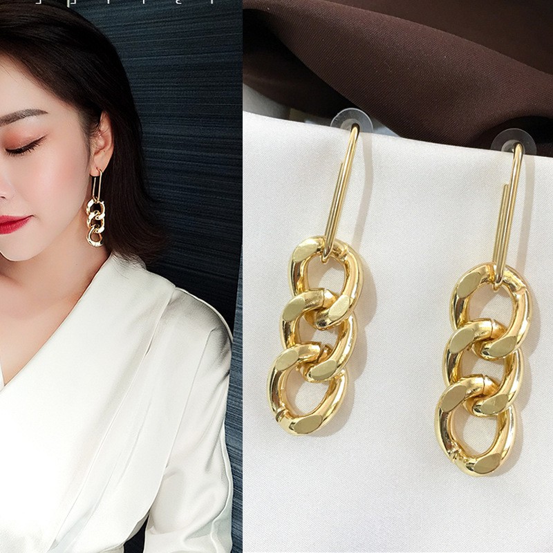 Bông tai kim loại thiết kế mới thời trang cho nữ