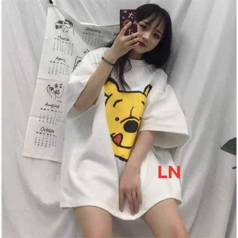 Áo phông đầu gấu vàng lè lưỡi DA6