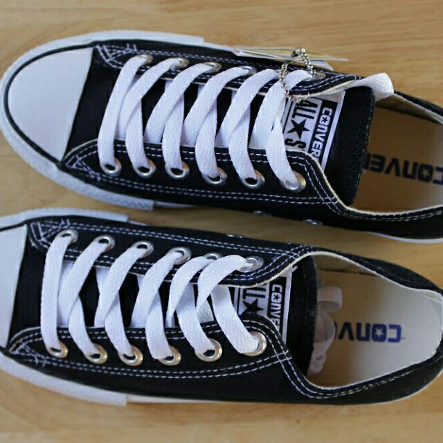 Giầy convers
