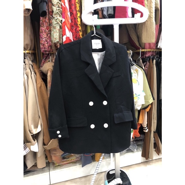 vest blaze 2hand (sale màu đen) | BigBuy360 - bigbuy360.vn