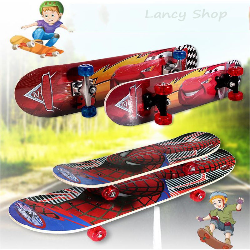 Ván Trượt Thể Thao Skateboard Trẻ Em Họa Tiết Hoạt Hình Người Nhện Ô Tô VT268