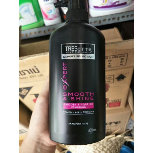 Dầu gội Tresemme Smooth &Shine 480( đen ) nhập khẩu Thái Lan