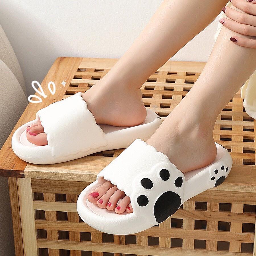 Dép bánh mì nữ hình bàn chân gấu