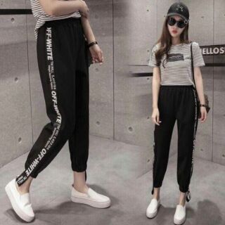 Quần thể thao chất nỉ off white