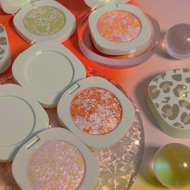 Phấn bắt sáng MAFFICK lánh nhũ lấp lánh nâng cao hiệu quả trang điểm💋💋 | BigBuy360 - bigbuy360.vn