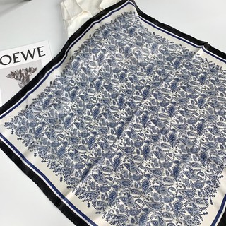 Khăn lụa hoạ tiết paisley cổ điển unisex
